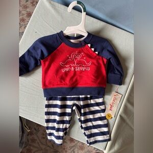 Valentines Cat&Jack  Love-a-Saurus Set